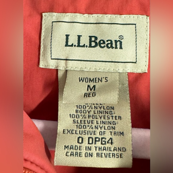 Vtg. L.L.Bean-Preppy Classic Chore Coat with fleece lining in coral.Size M - Picture 4 of 10